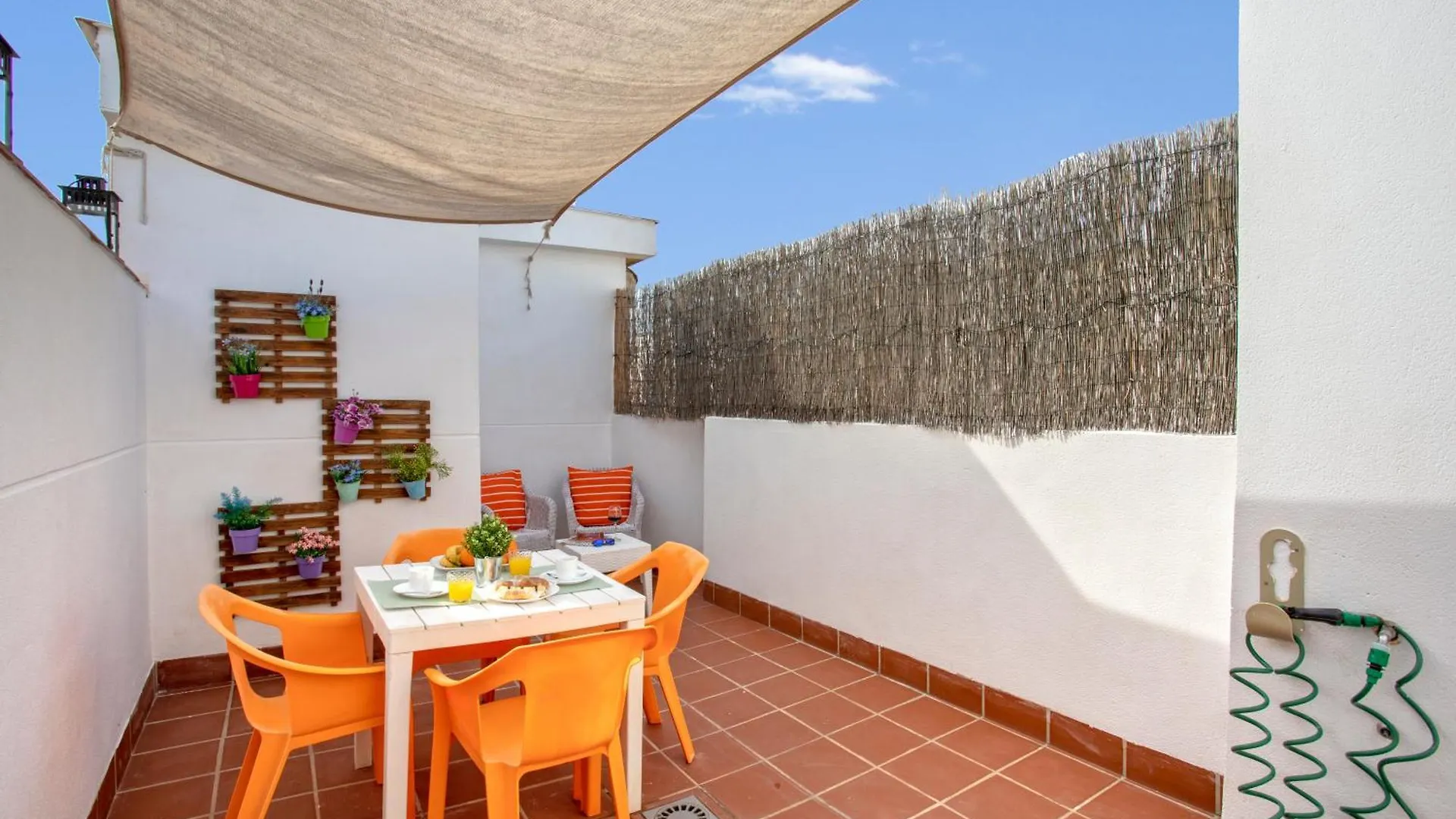 Sunstay - Loft With Terrace Malaga City Center 0*,