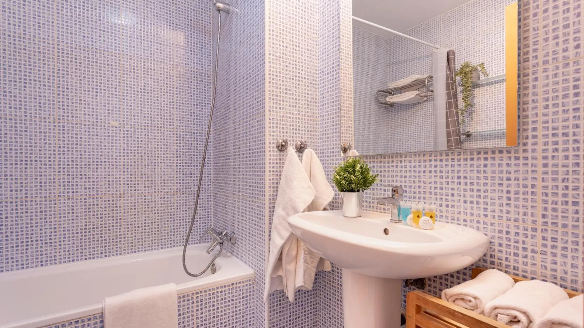 Sunstay - Loft With Terrace Malaga City Center Apartment