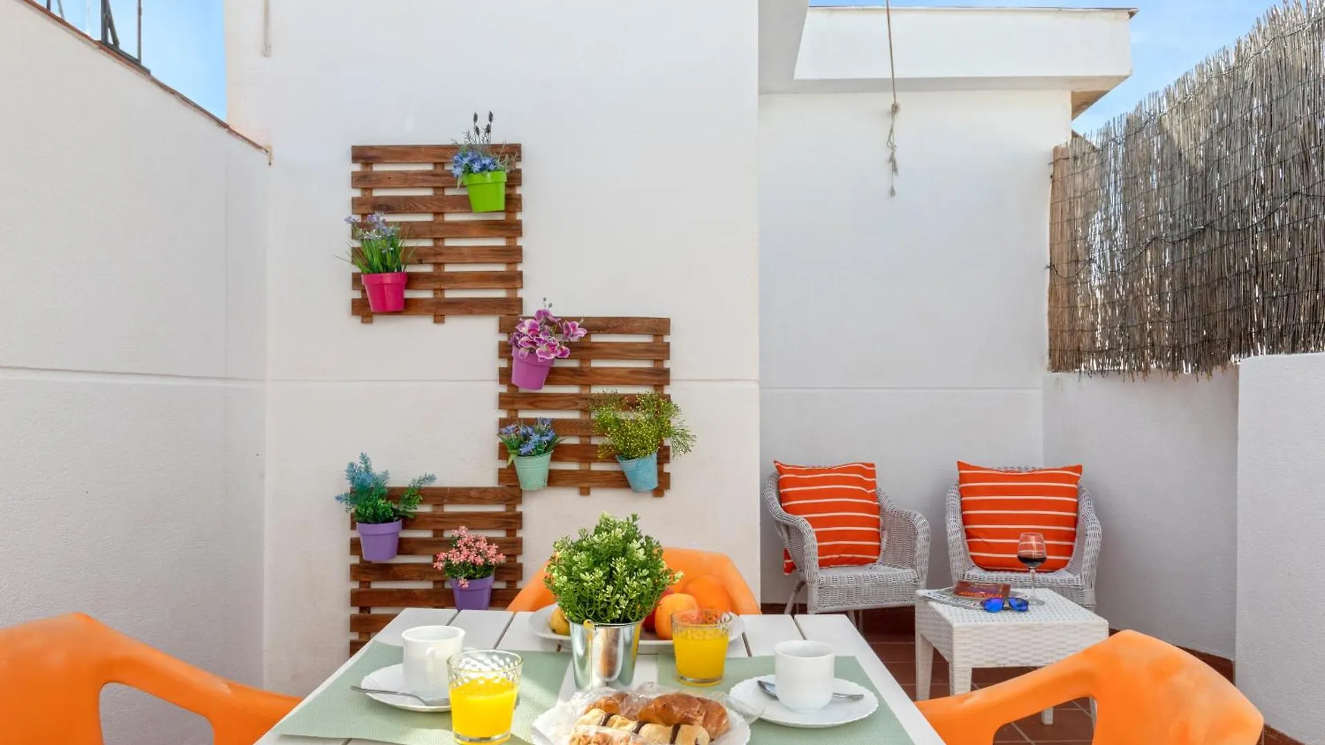 Sunstay - Loft With Terrace Malaga City Center contacts